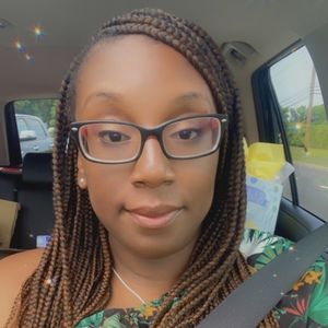 Meet your Posher, Krystal